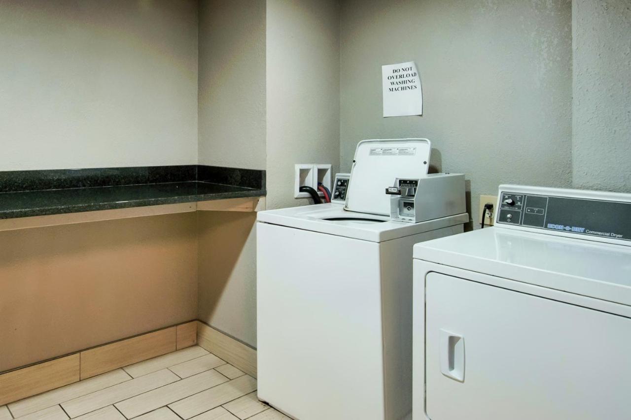 Hotel Days & By Wyndham 3*