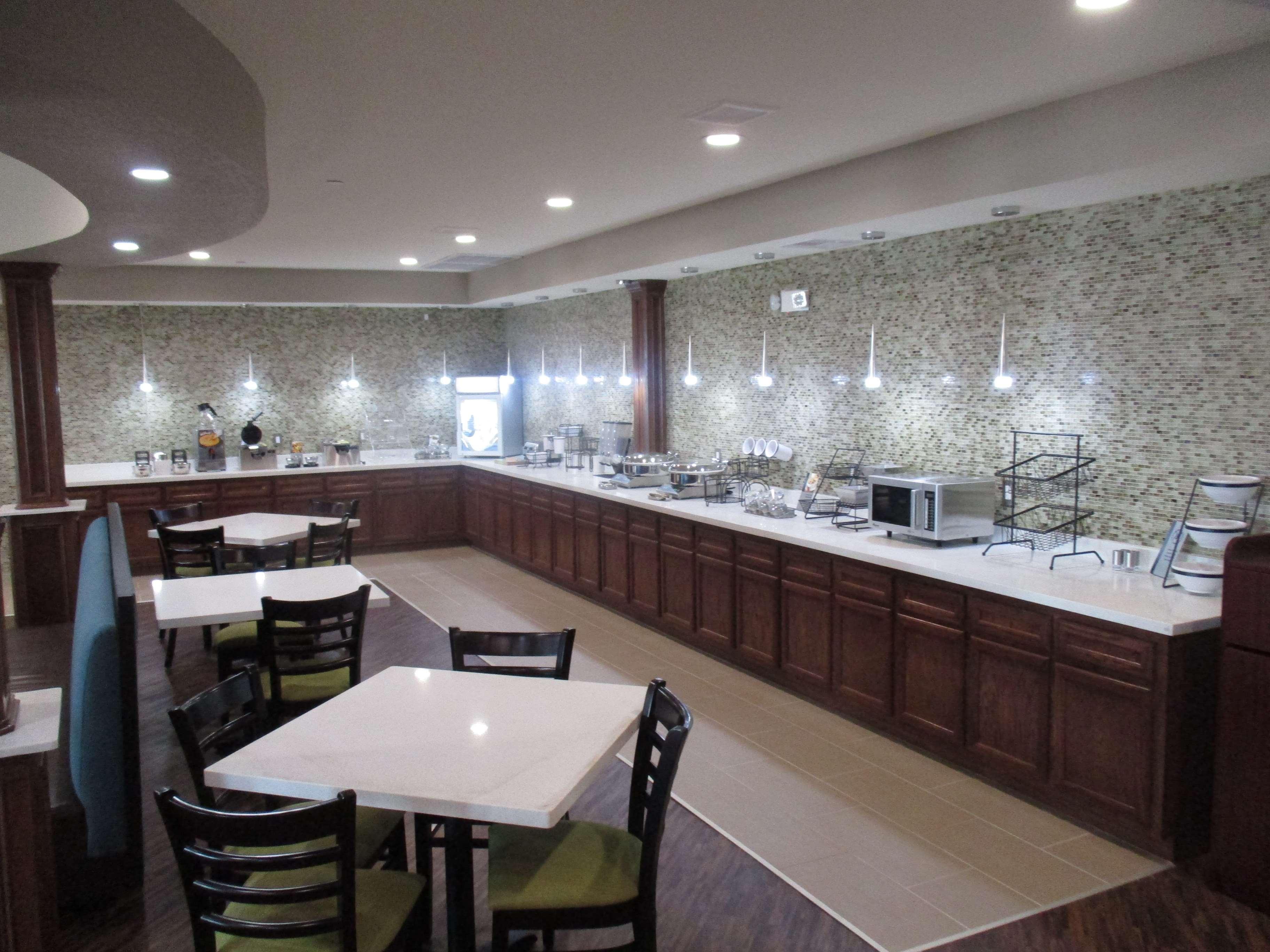 Hotel Days & By Wyndham 3*