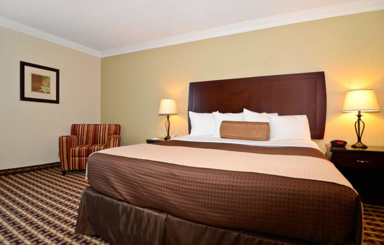 Hotel Days & By Wyndham Johnson Johnson City